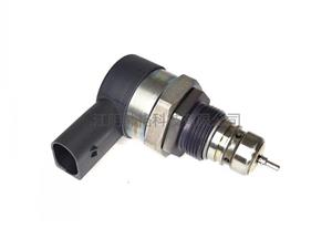 共轨管-电磁调压阀